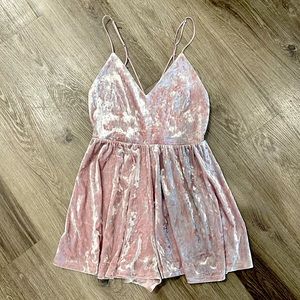 Mauve velvet romper